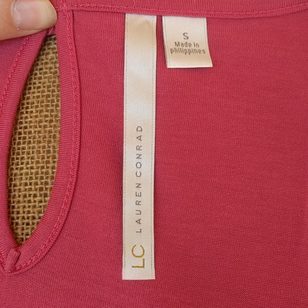 Lauren Conrad Lace Keyhole Salmon Tank Top Sz S - Picture 6 of 8
